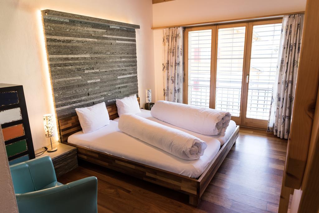 Schnider Bed&Breakfast Und Cafe Vals Ngoại thất bức ảnh